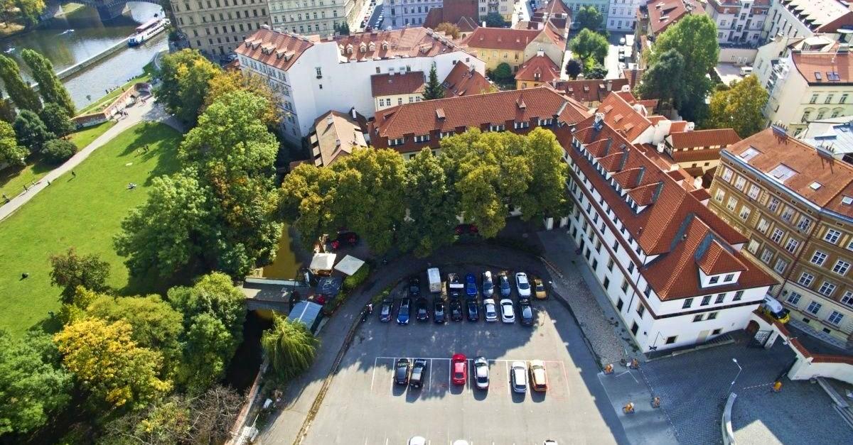 Hotel Kampa, Old Armory — 118 00 Praha-Praha 1
